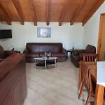 “marko's Center Beautiful House” דירה *