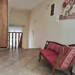 “marko's Center Beautiful House”